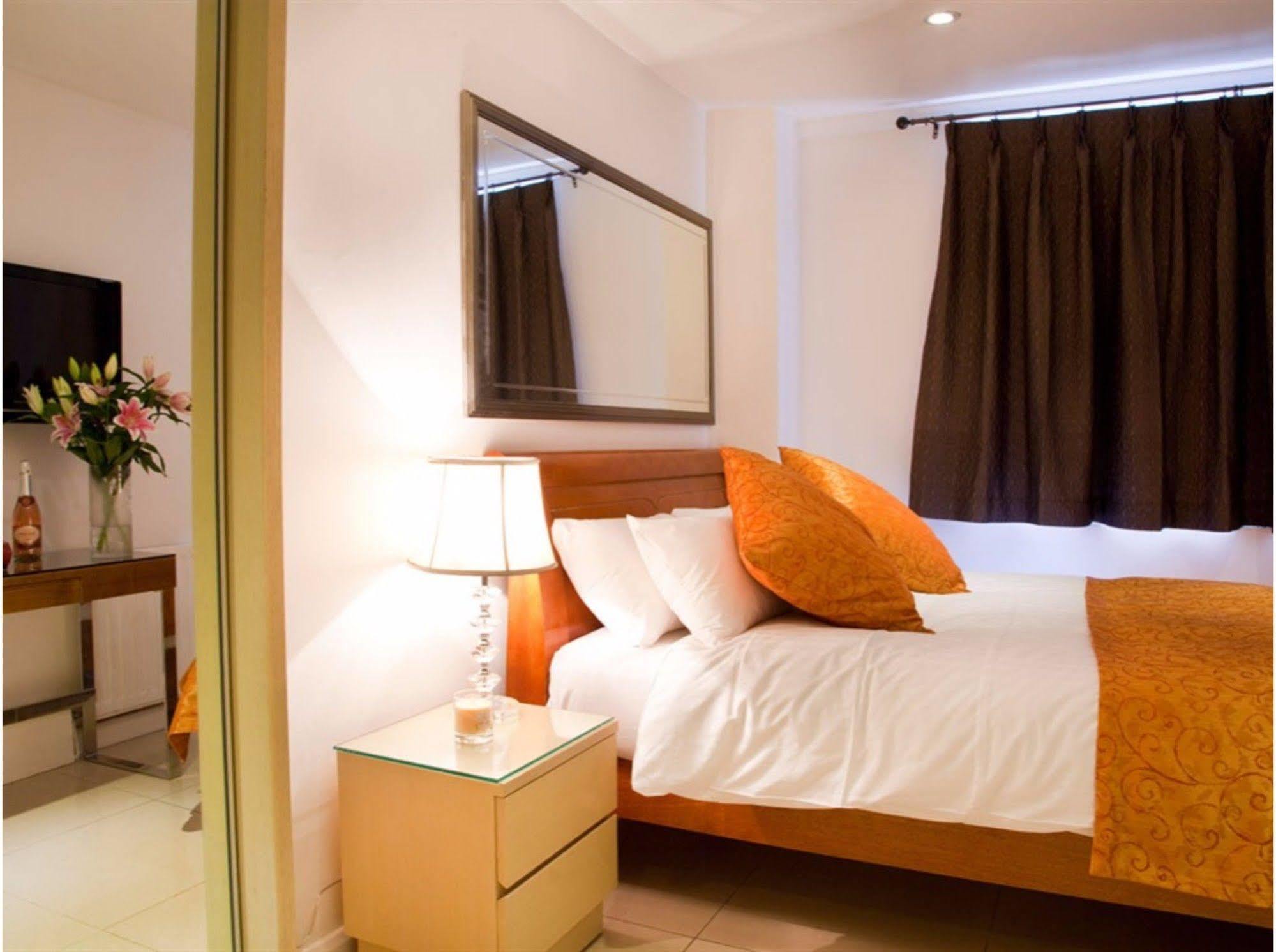 City Inn Russell Square Londen Buitenkant foto